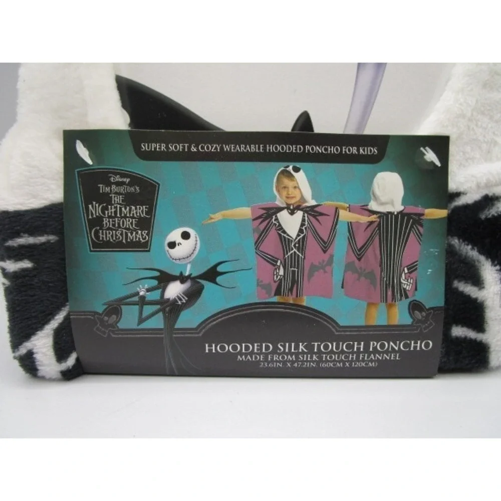 Nightmare Before Christmas Jack Silk Touch Flannel Poncho Hooded Throw 23.6